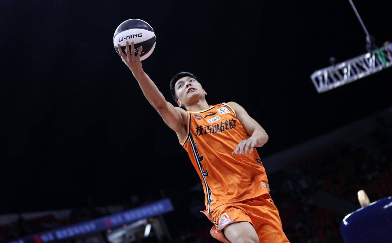 冲刺阶段体能课后，托特纳姆内部沟通备战全明星赛，信心回归，年轻球员得到机会的简单介绍-竞技宝官方网站