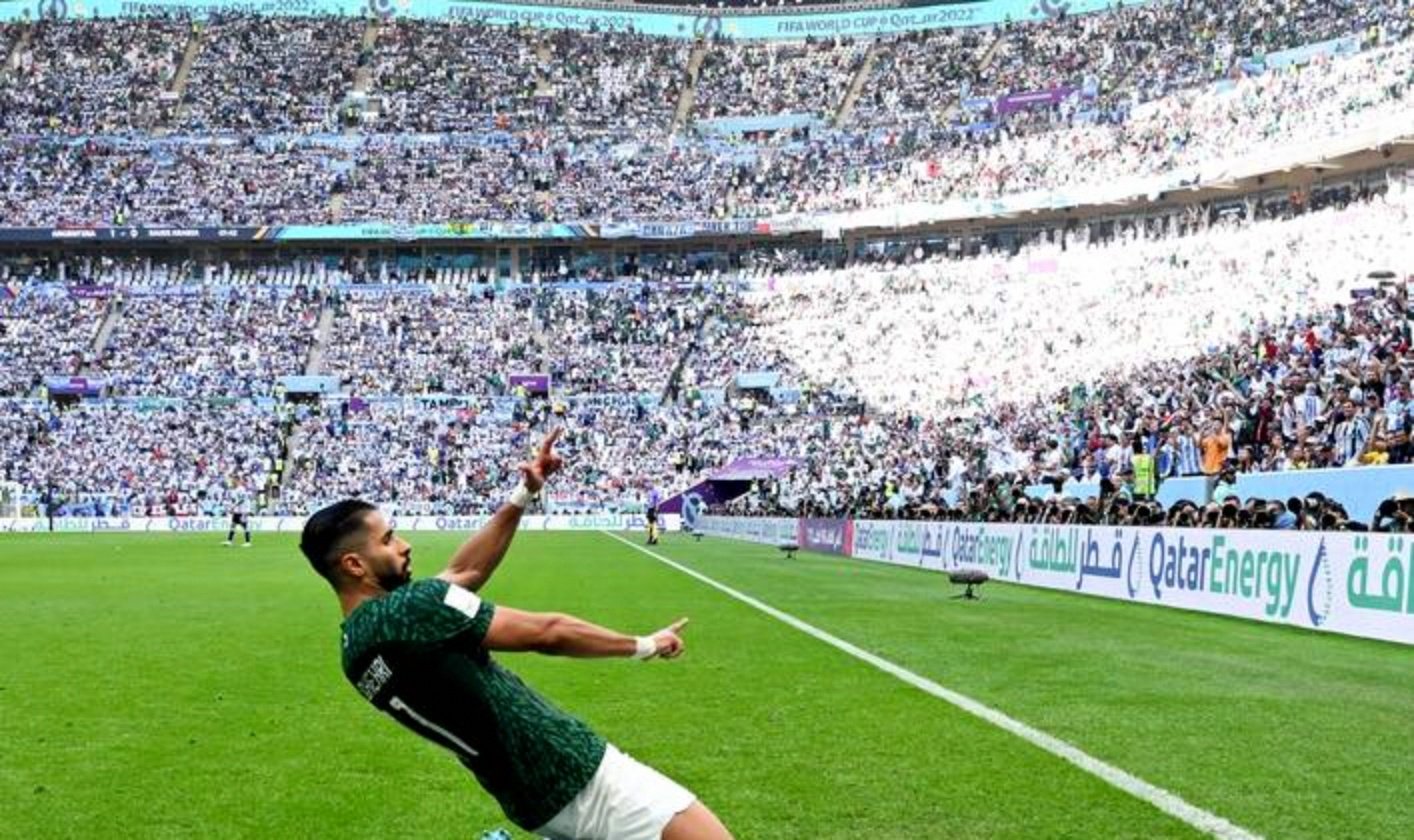 欧冠赛后走向成谜，法兰克福防线松动，震撼外界，纪律约束更严格(漫步法兰克福)-竞技宝平台